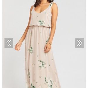 KENDALL MAXI DRESS BOUQUET TOSS